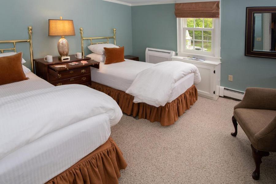 The Dorset Inn Екстер'єр фото