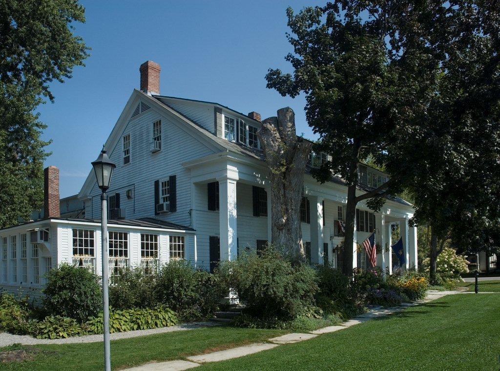 The Dorset Inn Екстер'єр фото